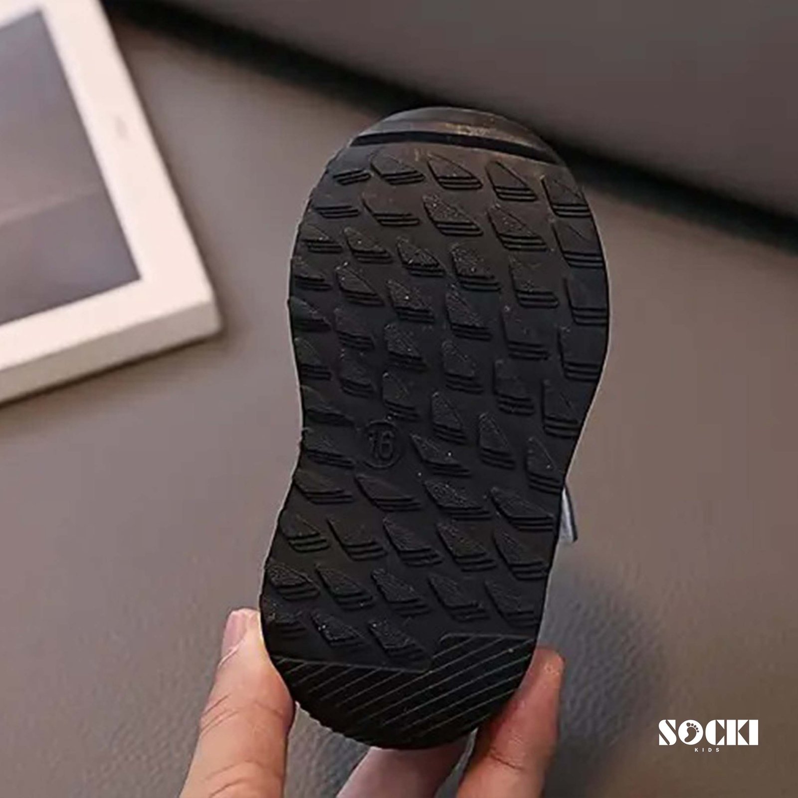 كوتشي أطفال كوتشي أطفال