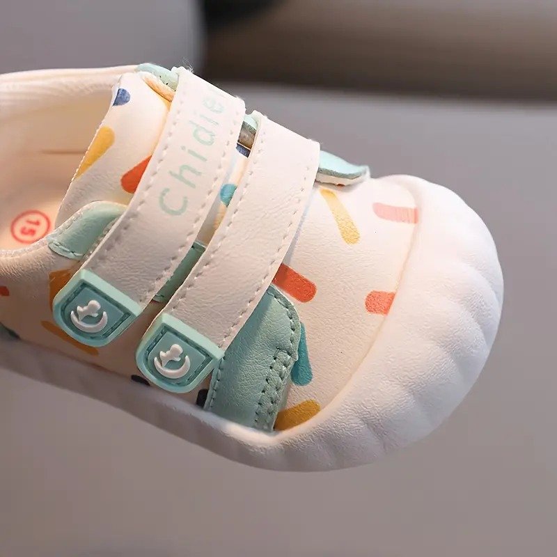 WhatsApp Image 2025-10-30 at 8.32.04 PM كوتشي أطفال سليكون