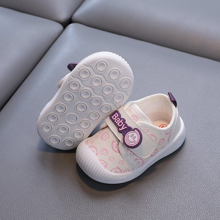 WhatsApp Image 2025-10-31 at 4.44.16 PM كوتشي أطفال سليكون